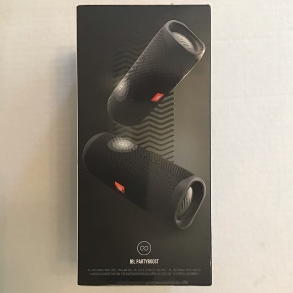 JBL Flip 5 Bluetooth Speaker - Picture 8 of 10